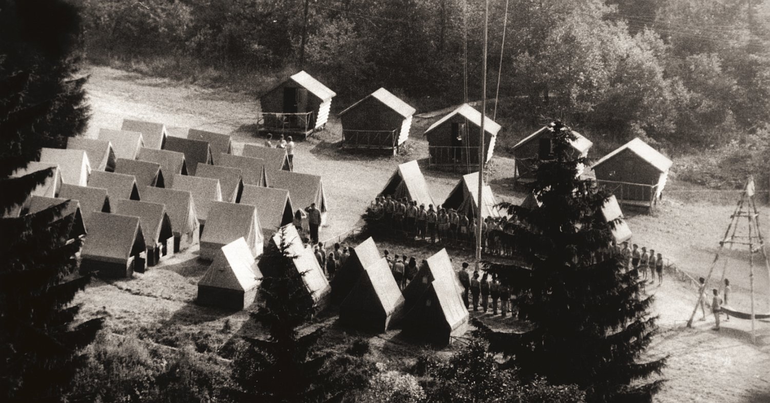 1963